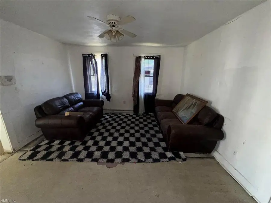 7417 Evelyn T Butts Avenue, Norfolk, VA 23513 - #3