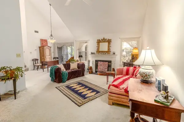 393 River Forest Road, Virginia Beach, VA 23454