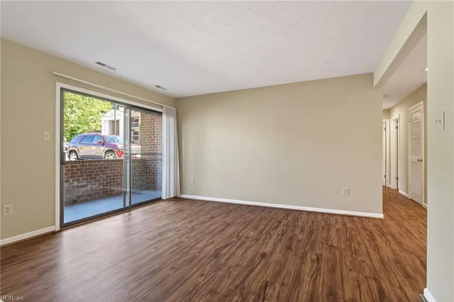 4008 Governors Square #1, Williamsburg, VA 23188 - #2
