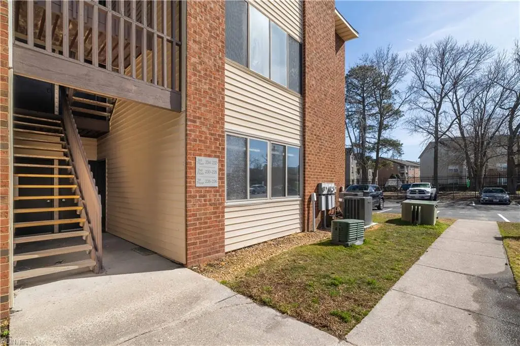 224 Pacific Drive #8, Hampton, VA 23666 - #1