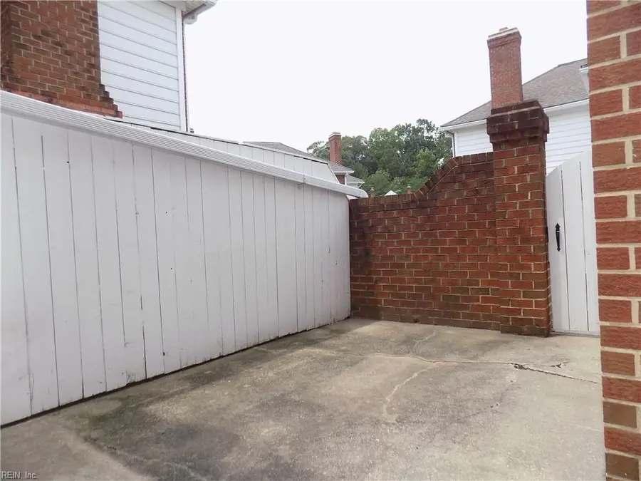 205 Amersham Drive #C, Yorktown, VA 23693 - #2