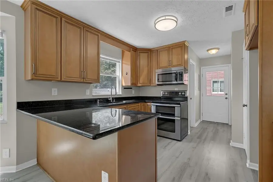 500 Wyn Drive, Newport News, VA 23608 - #3