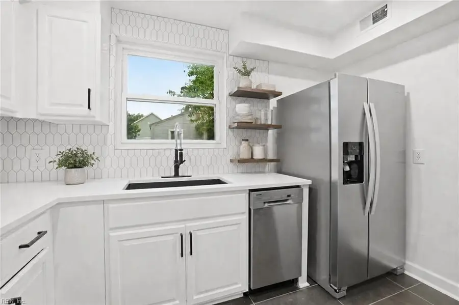 127 Mapleshade Avenue, Norfolk, VA 23505 - #3