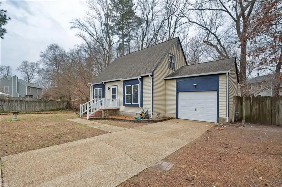 171 King Richard Place, Newport News, VA 23602 - #2