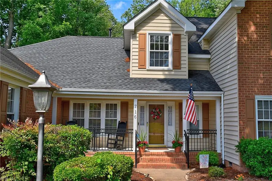 716 Firethorn Road, Chesapeake, VA 23320 - #3