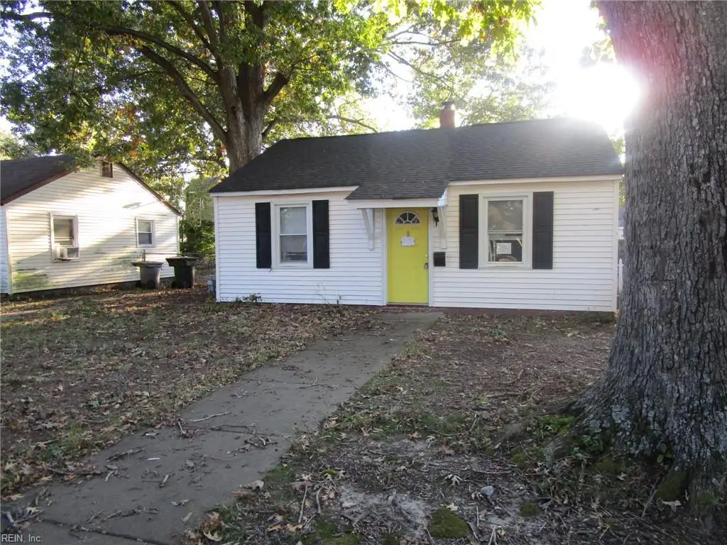 919 Ridgeway Avenue, Hampton, VA 23661 - #1