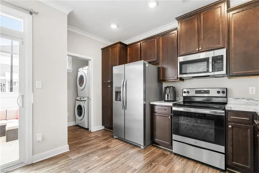 304 Fishers Court, Hampton, VA 23666 - #3