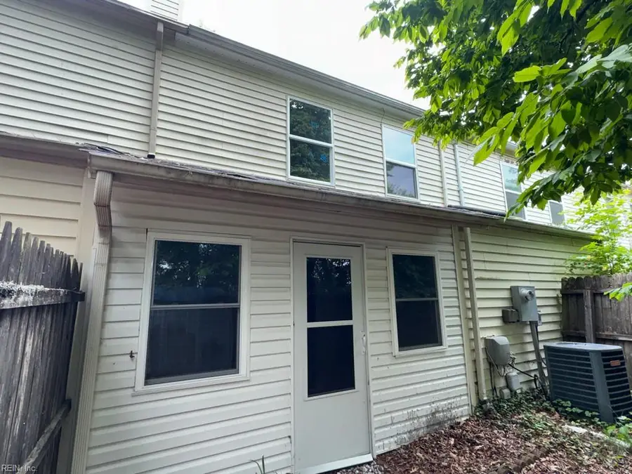 41 King George Quay, Chesapeake, VA 23325 - #2