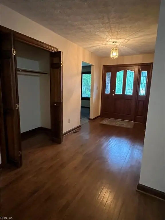 202 Chelmsford Way, Newport News, VA 23606 - #2