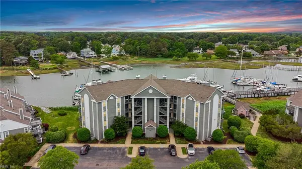1024 Porte Harbour Arch #302, Hampton, VA 23664