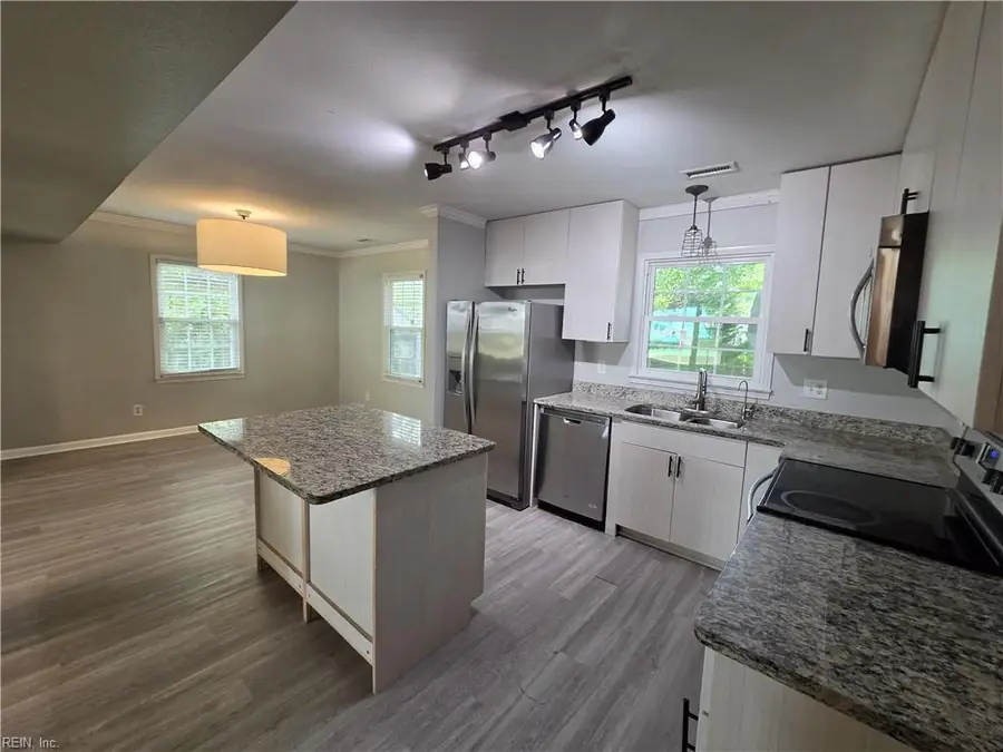 274 Exeter Road, Newport News, VA 23602 - #3