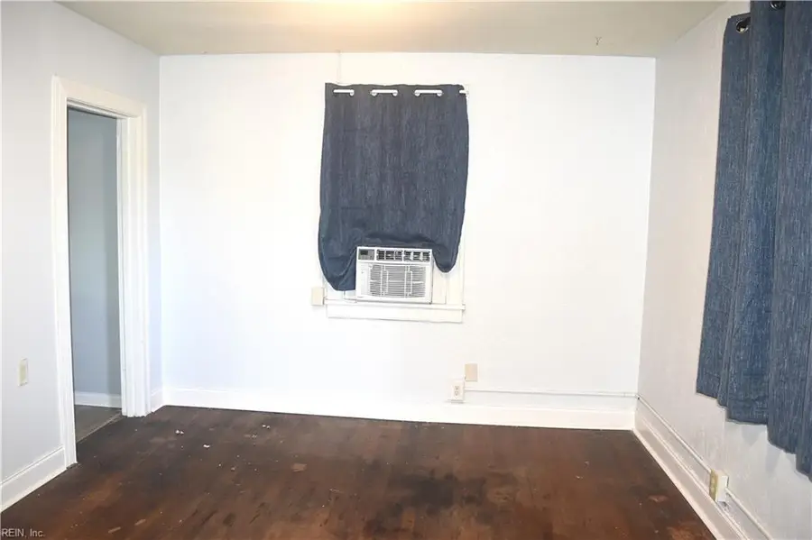 436 Seminole Road, Hampton, VA 23661 - #3