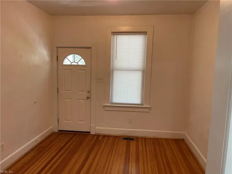 1316 W 39th Street, Norfolk, VA 23509 - #3