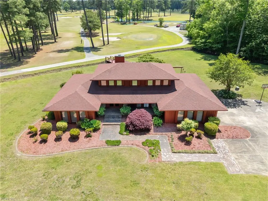 201 Country Club Drive, Elizabeth City, NC 27909 - #1