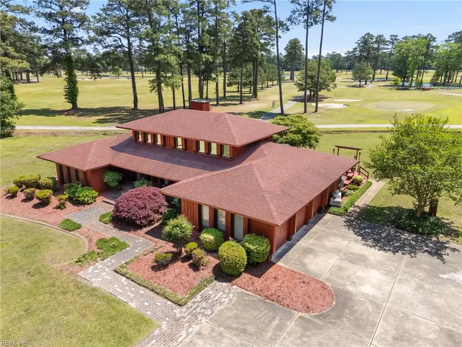 201 Country Club Drive, Elizabeth City, NC 27909 - #2