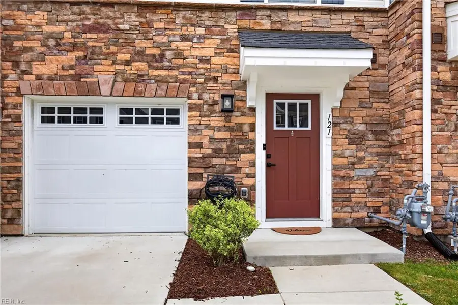 121 Fishermans Way, Poquoson, VA 23662 - #2