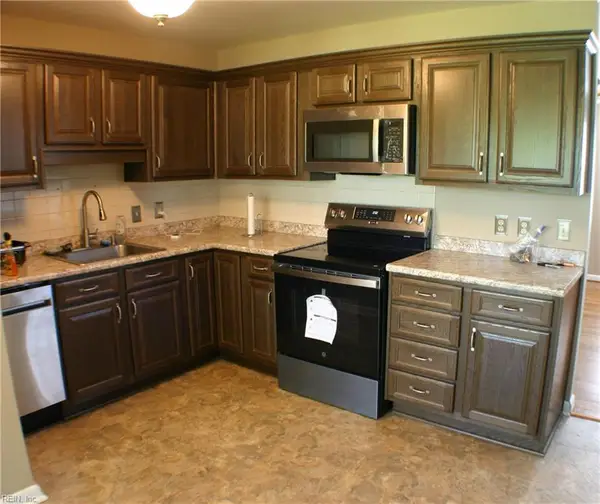 425 Keith Court, Chesapeake, VA 23325