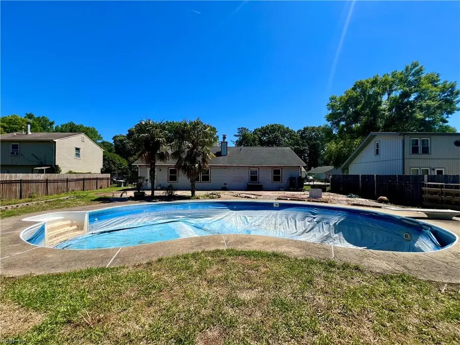 119 Admiral Court, Hampton, VA 23669 - #2