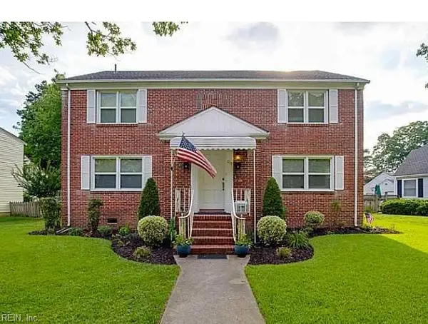 215 Riverside Drive, Portsmouth, VA 23707