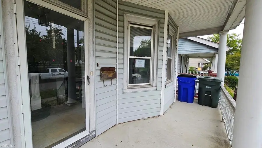 436 W 34th Street, Norfolk, VA 23508 - #3