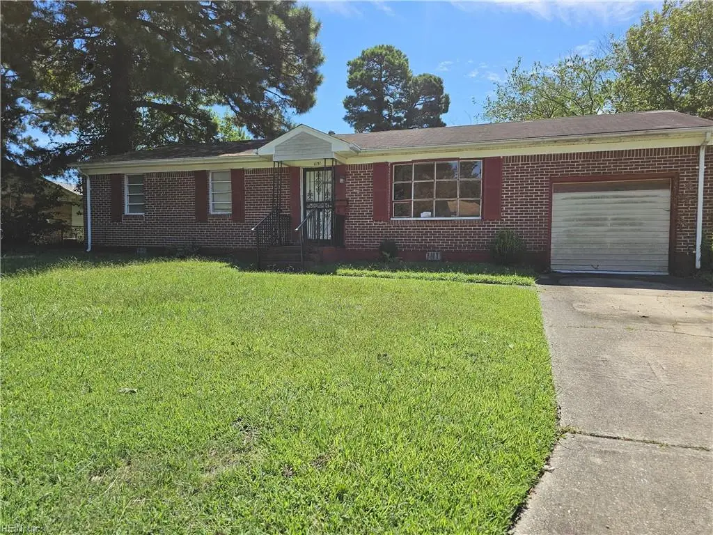 1157 Carrington Crescent N, Portsmouth, VA 23701 - #1