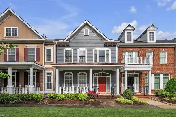 925 Cranberry Drive #70, Chesapeake, VA 23320