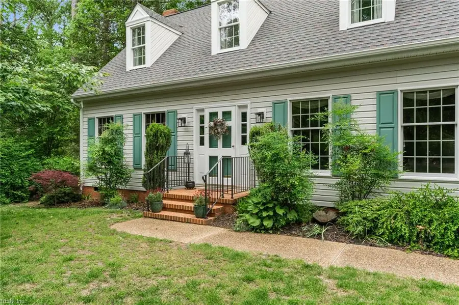 6657 Branch Road, Hayes, VA 23072 - #2
