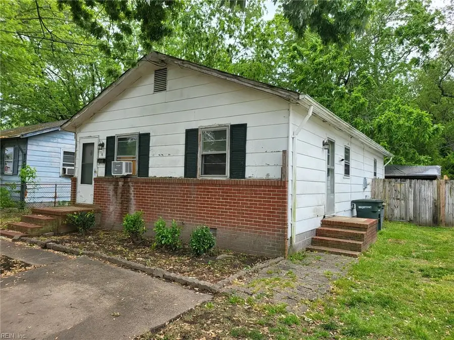 116 Downes Street, Hampton, VA 23663 - #2