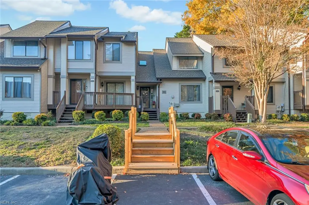 222 Bridgewater Drive, Newport News, VA 23603 - #1