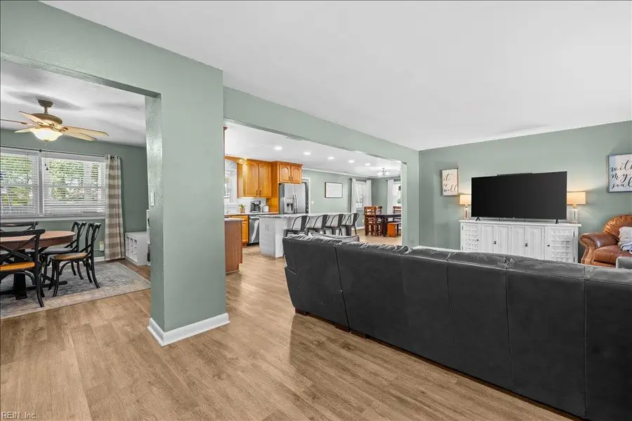 122 Ashley Road, Chesapeake, VA 23322 - #3