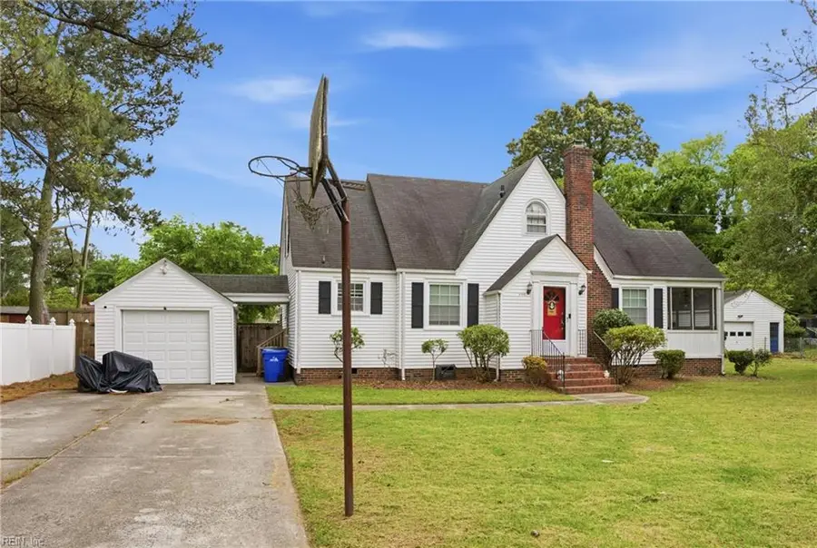 4405 Wake Forest Road, Portsmouth, VA 23703 - #2