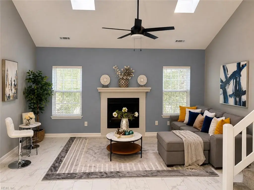 805 Hamlet Court, Yorktown, VA 23693 - #1