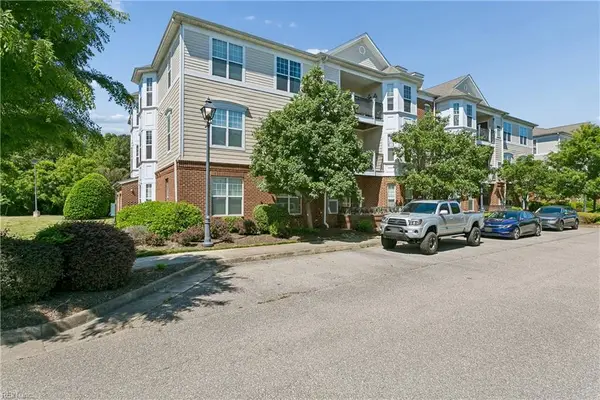 637 Claire Lane, Newport News, VA 23602