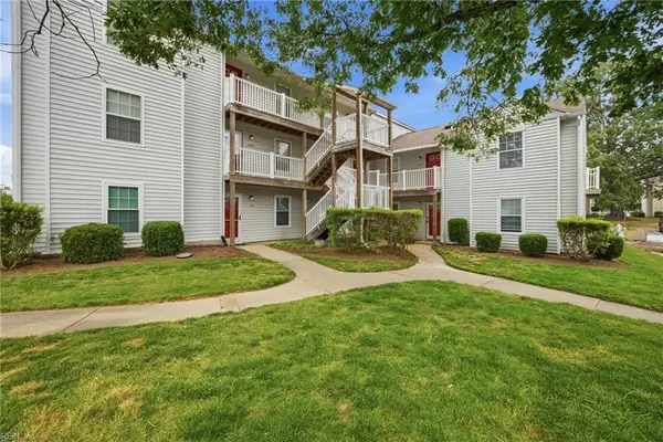 2128 Retreat Court, Virginia Beach, VA 23454