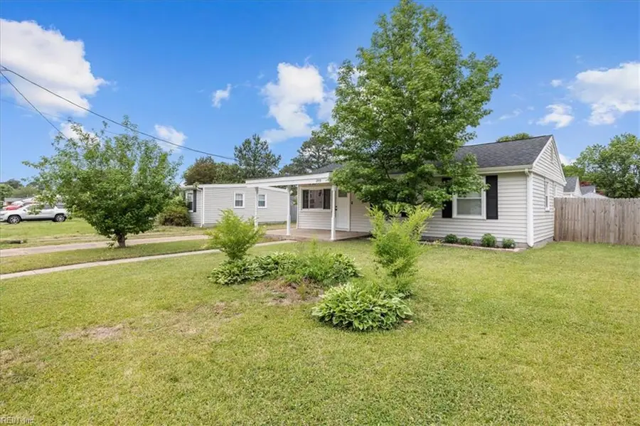 2919 Scotia Drive, Chesapeake, VA 23325 - #2