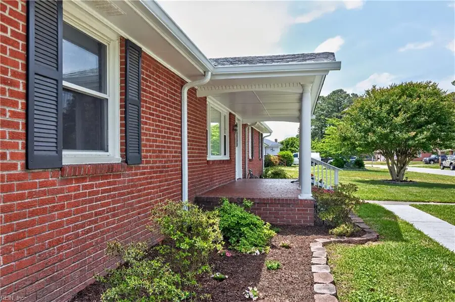 5701 Hawthorne Lane, Portsmouth, VA 23703 - #2
