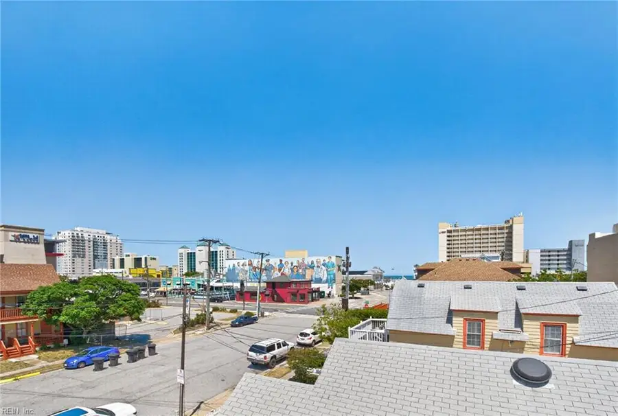 310 24th Street #201, Virginia Beach, VA 23451 - #2