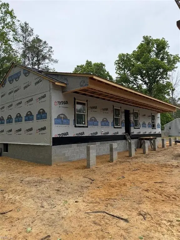 12388 Beech Trail, Gloucester, VA 23061