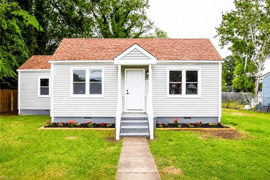 2011 Columbus Avenue, Portsmouth, VA 23704 - #2