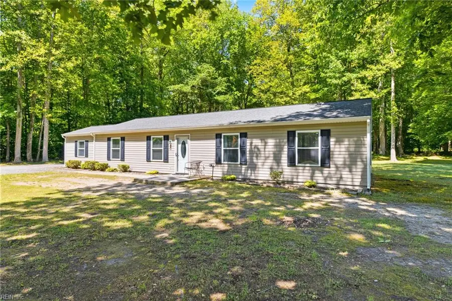 6571 Lake View Drive, Gloucester, VA 23061 - #2