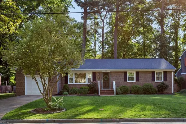 59 Huxley Place, Newport News, VA 23606