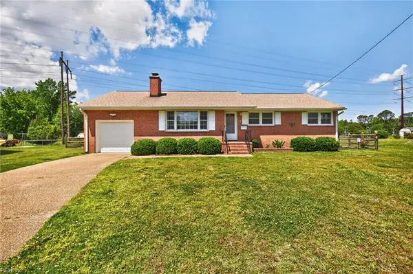 7 Vera Circle, Newport News, VA 23601