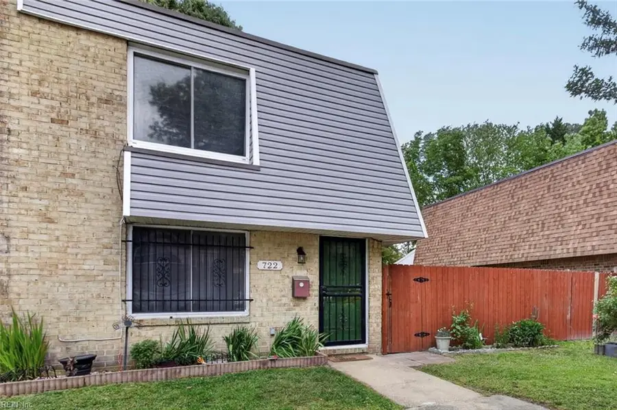 722 Hayes Avenue Avenue, Virginia Beach, VA 23452 - #2