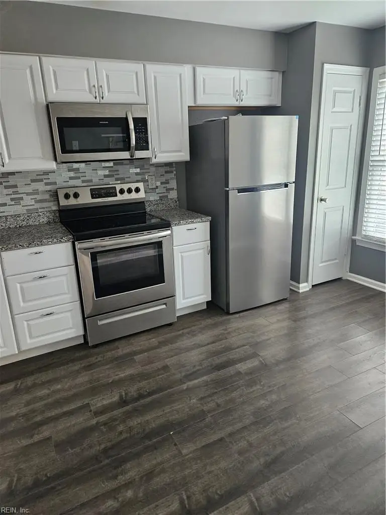 4306 Thomas Lane, Chesapeake, VA 23321 - #3