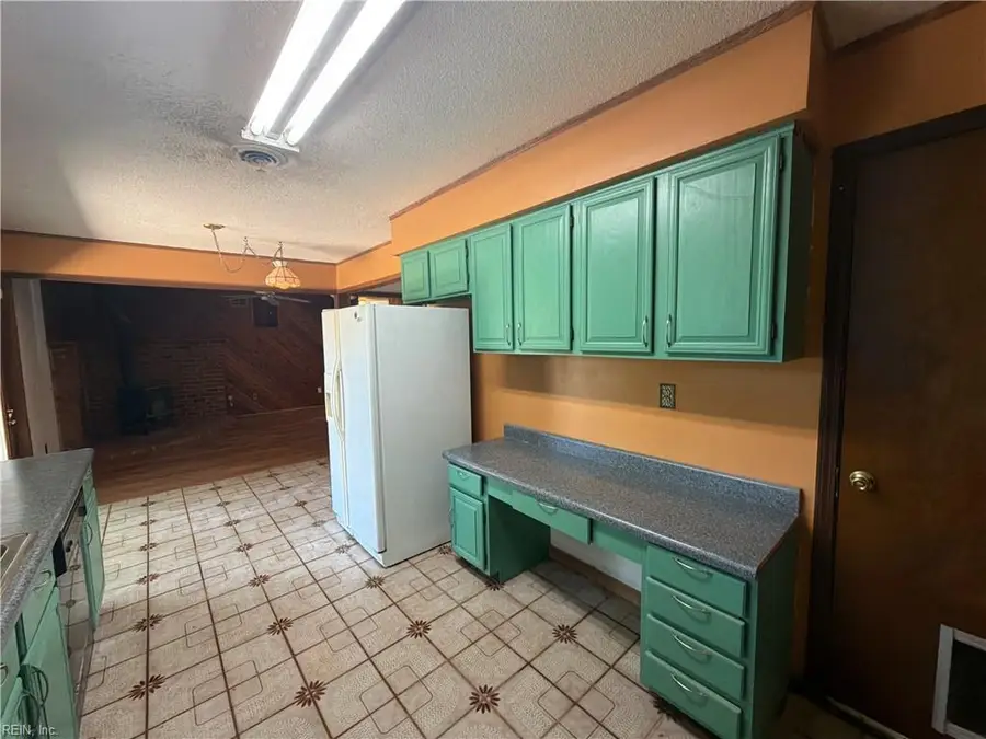 5360 Beaufain Boulevard, Virginia Beach, VA 23464 - #2