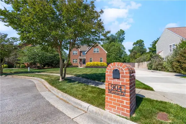 904 Mustoe Court, Chesapeake, VA 23322