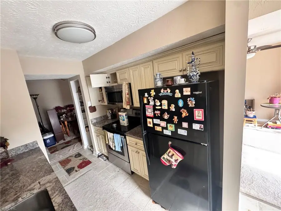 1503 Largo Road #303, Richmond, VA 23238 - #2