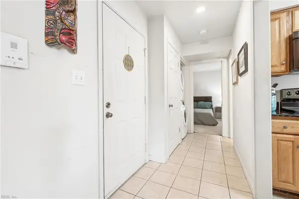 1304 Stockley Gardens #507, Norfolk, VA 23517