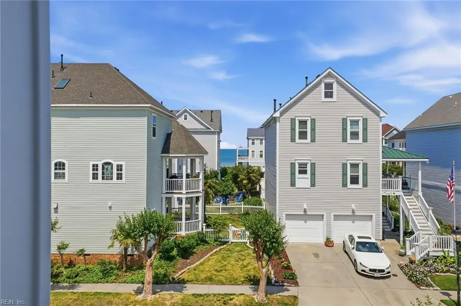 405 Pinewell Drive, Norfolk, VA 23503 - #3