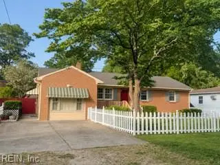 2036 English Avenue, Chesapeake, VA 23320 - #2